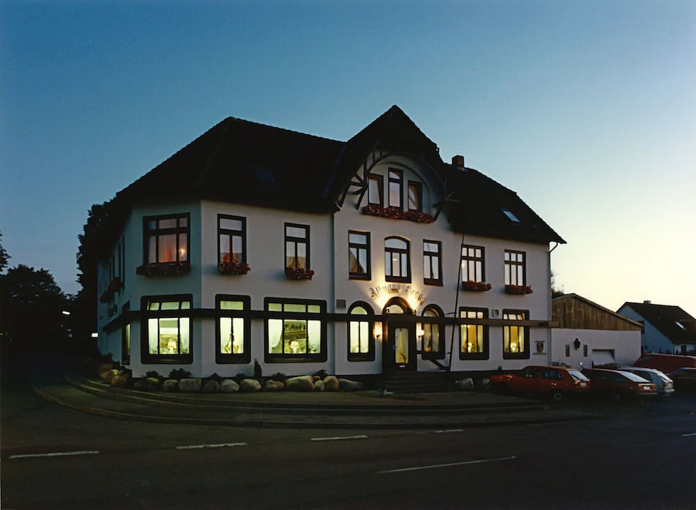 Primary image