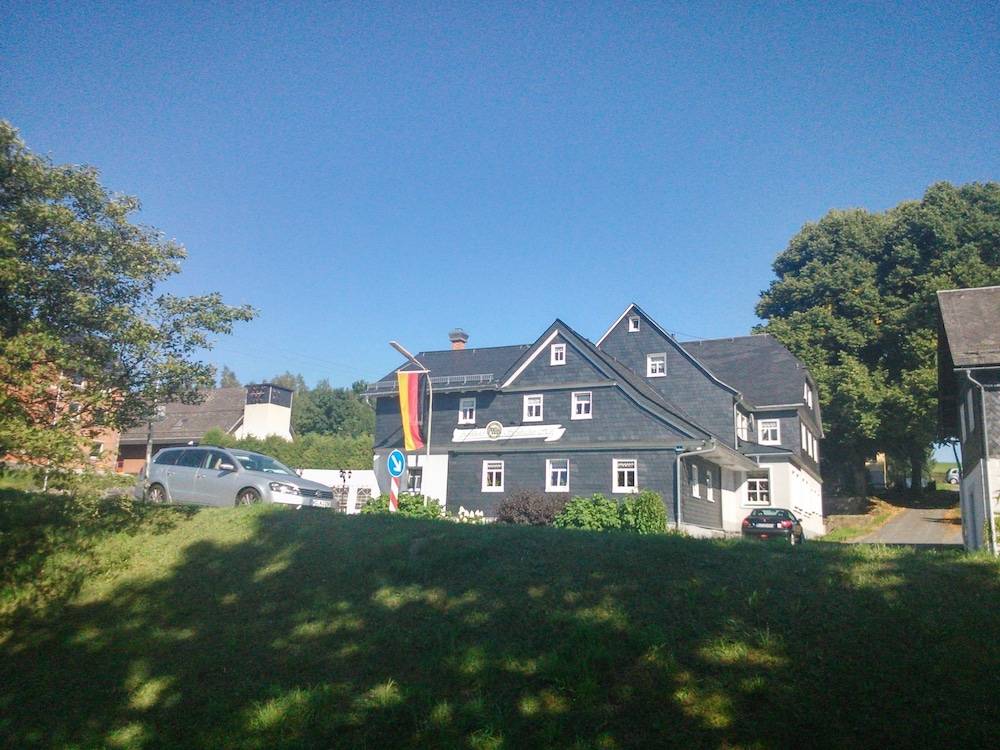 Primary image