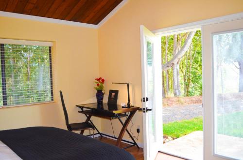Indian Creek Inn - photo 4