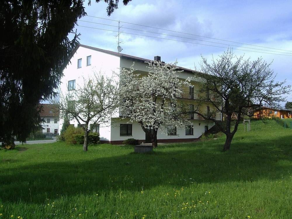 Primary image