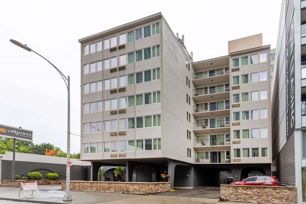 La Quinta Inn & Suites by Wyndham Seattle Downtown - photo 2