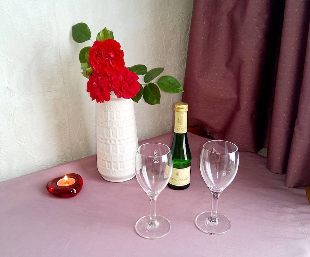 Room amenity