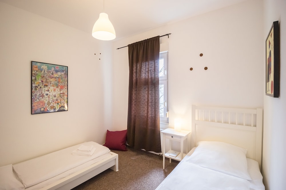 Children's theme room