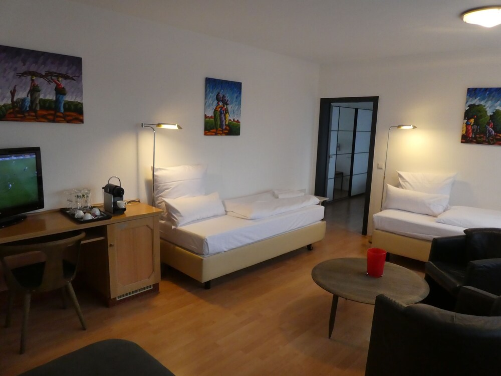 Guestroom