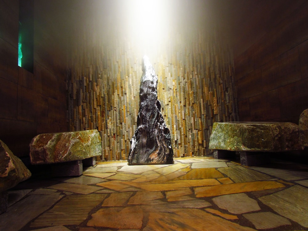 Steam room