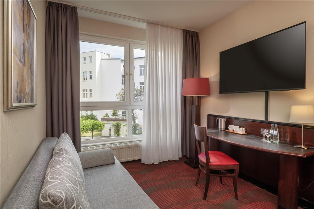 family room hotel cottbus large