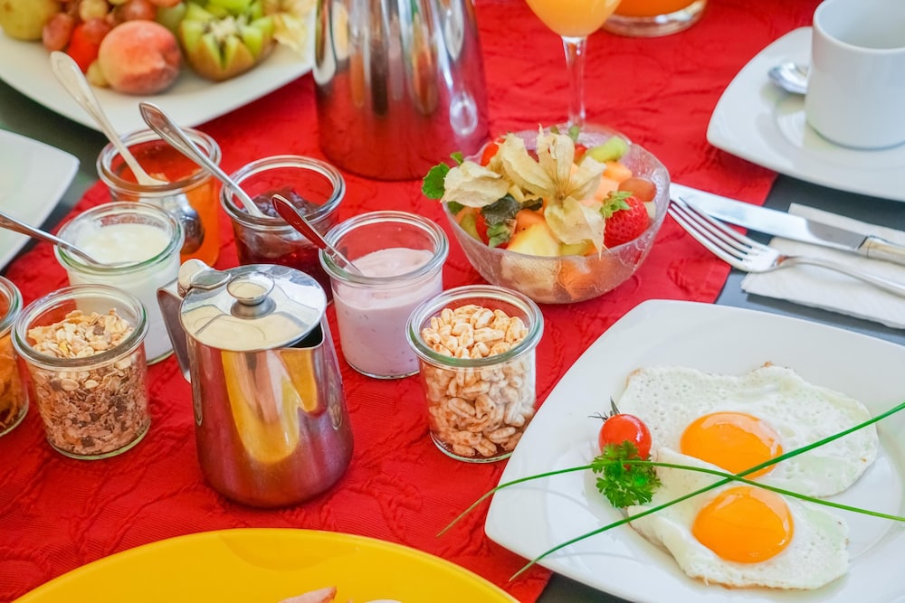 Breakfast meal