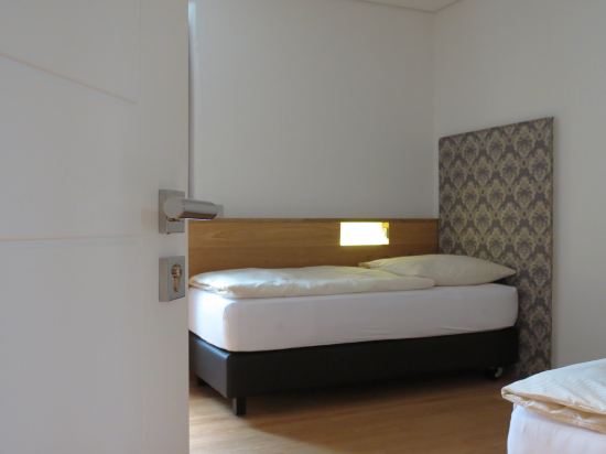Hotel Interior/Public Areas