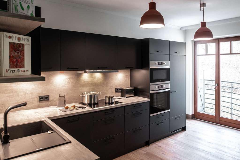 EIS Communty kitchen dpi