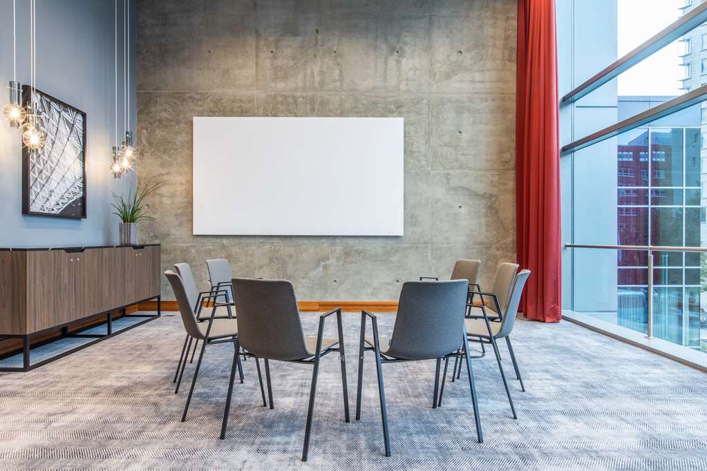 Bright Spot meeting room circle seating