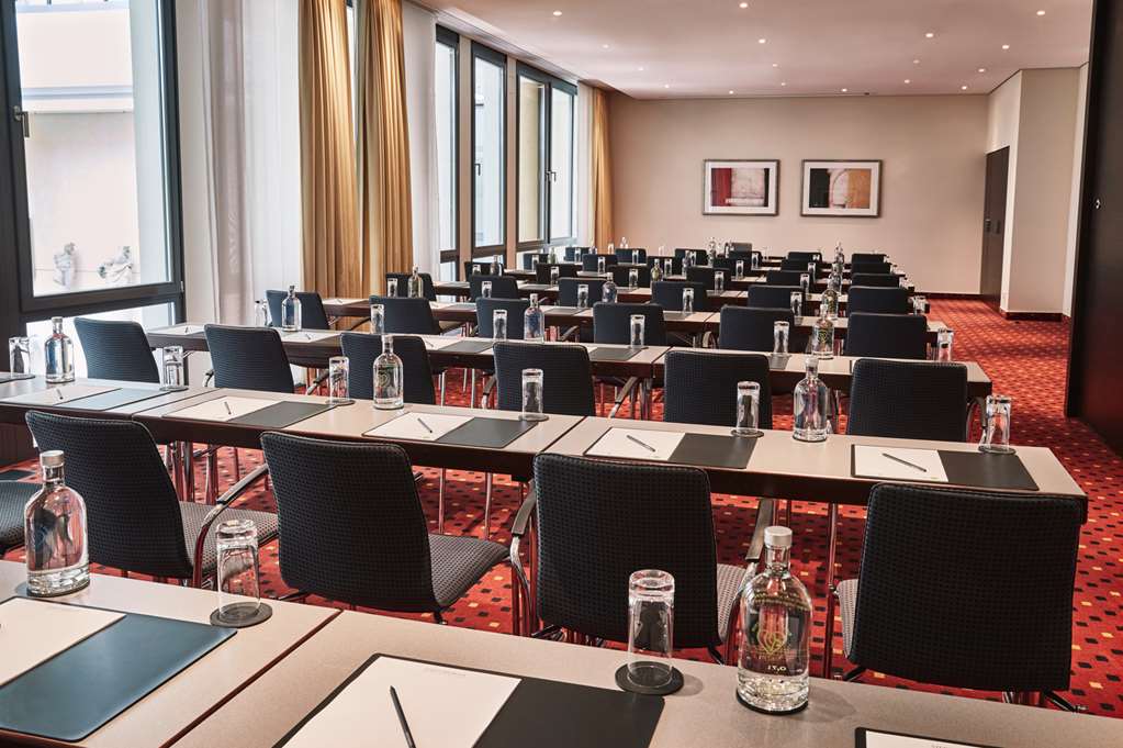 Steigenberger Hotel De Saxe, Dresden, Germany - meeting room