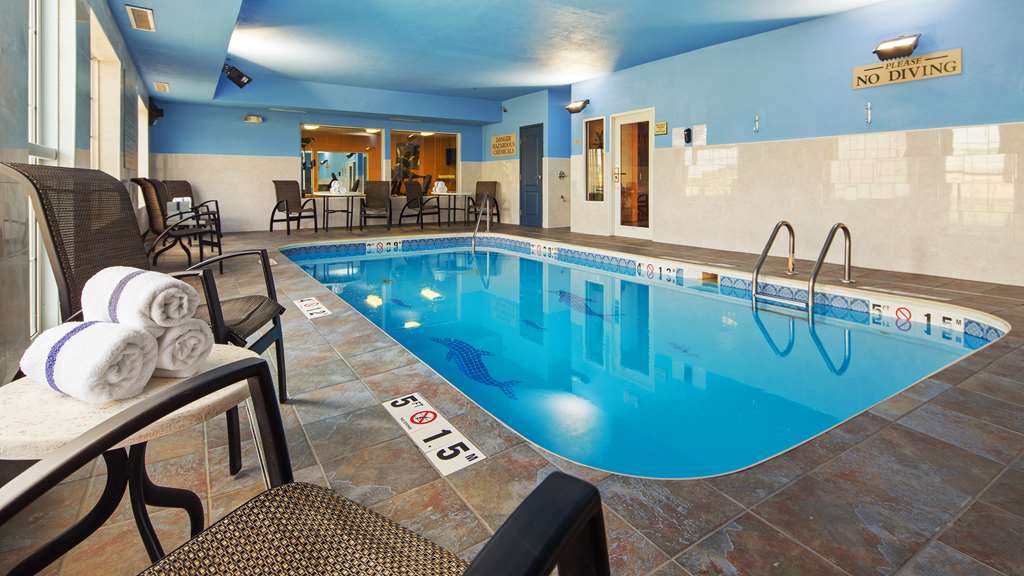 Best Western Fort Wayne Inn & Suites North - photo 4