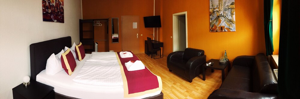 Guestroom
