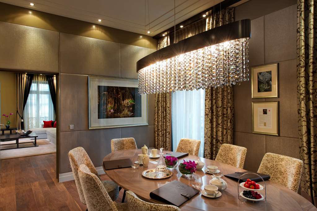 Steigenberger Frankfurter Hof, Frankfurt, Germany - Royal Suite conference room