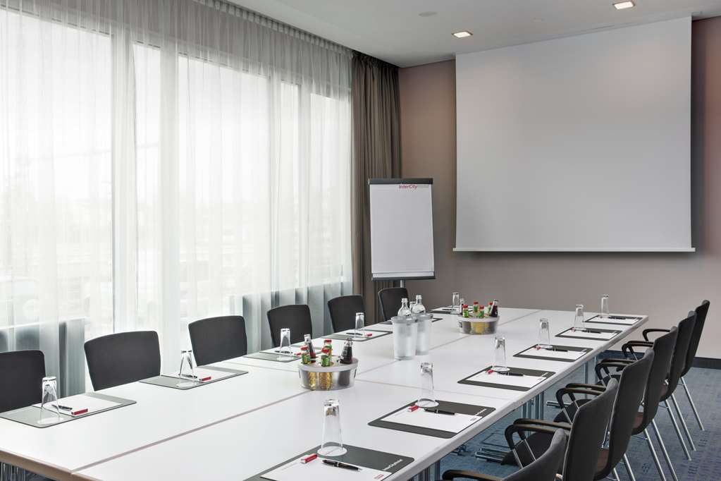 IntercityHotel Darmstadt, Germany - Meeting room