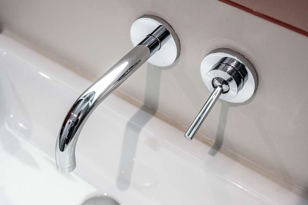 WIE Bathroom dpi
