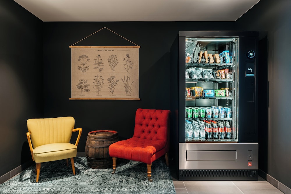 Snack bar