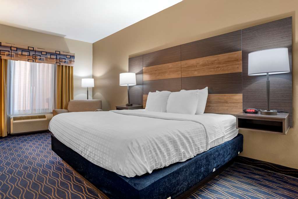 Best Western Troy Inn - photo 4