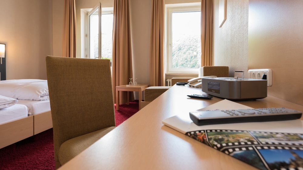 In-room business center