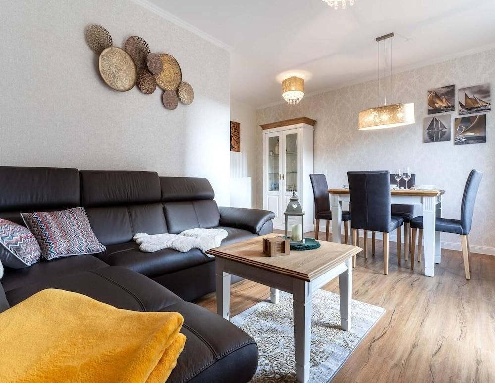 Apartment in Westerdeichstrich near North Sea cleaning included