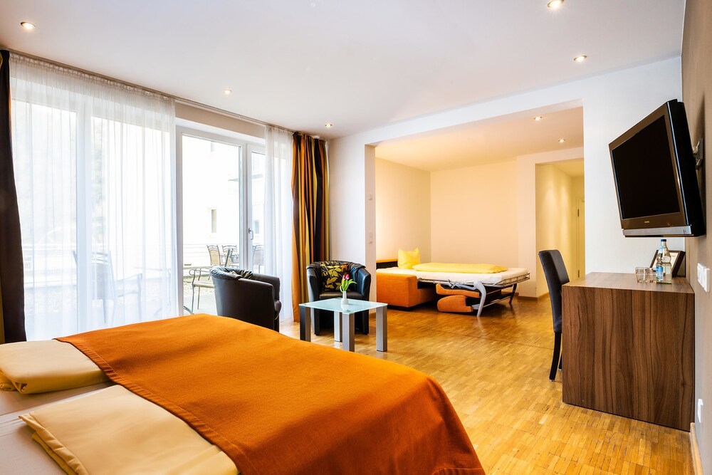 Guestroom