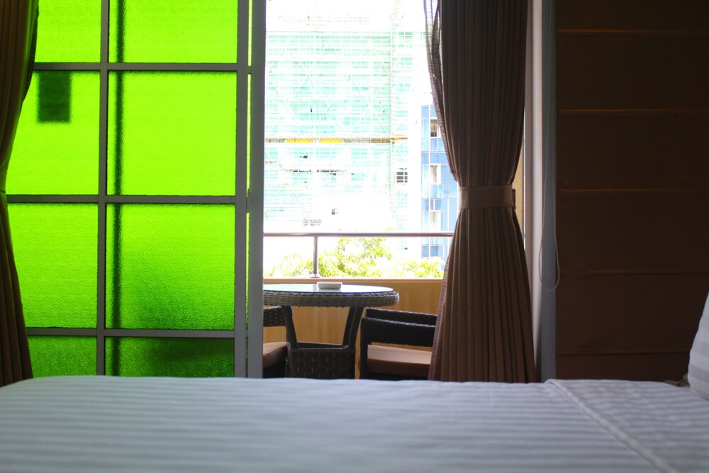 Guestroom View