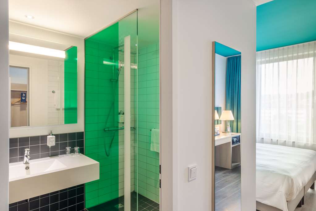 Superior Room - High Floor Bathroom