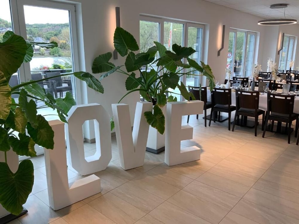 Indoor wedding