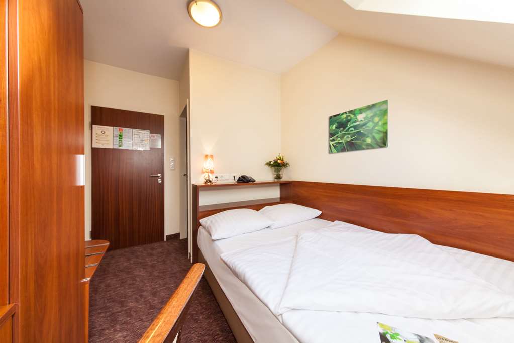 Single room Novum Hotel Eleazar Hamburg