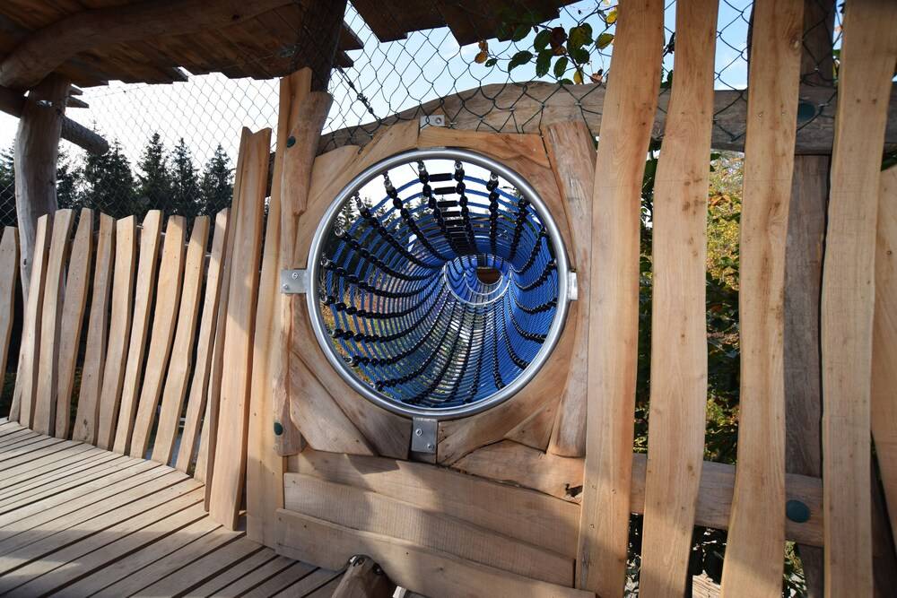 Childrens Play Area - Outdoor