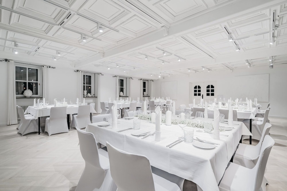 Indoor wedding