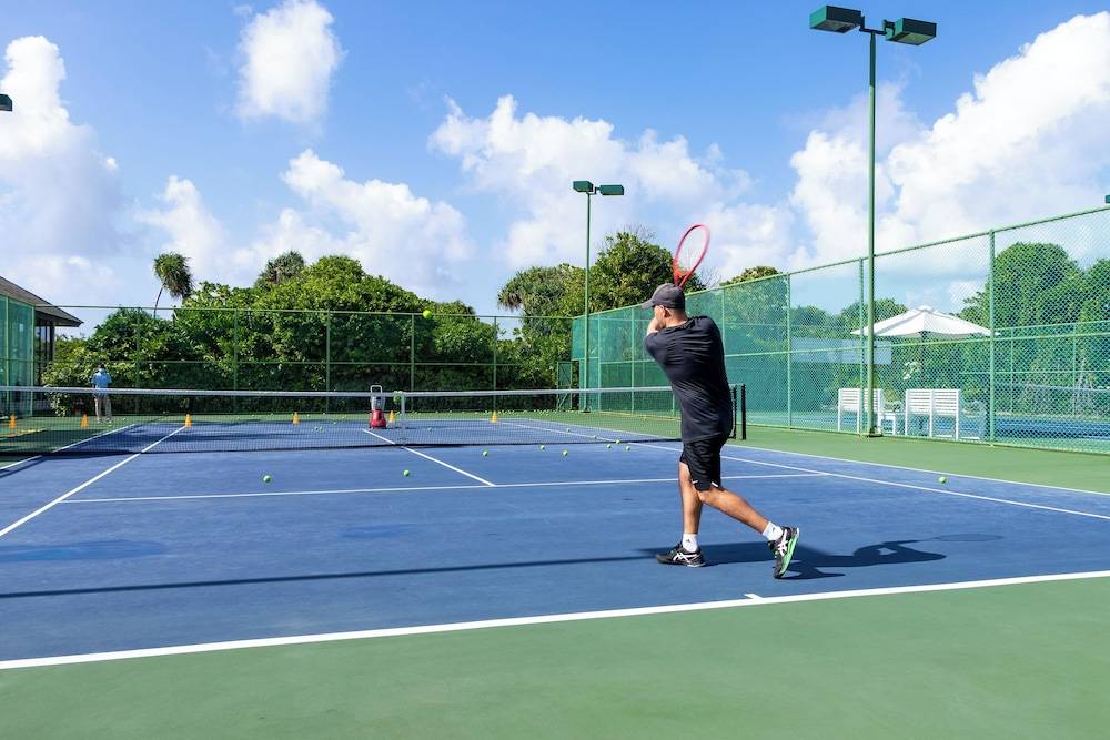 Tennis court