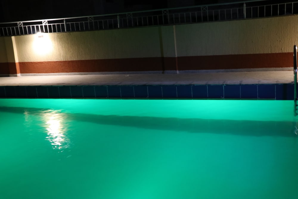 Rooftop pool