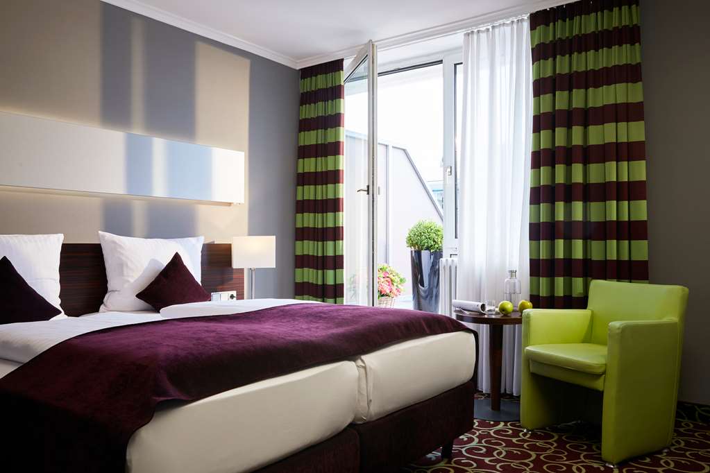 Guestroom Deluxe Room