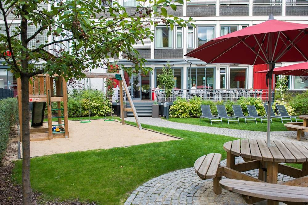 Children's play area - outdoor