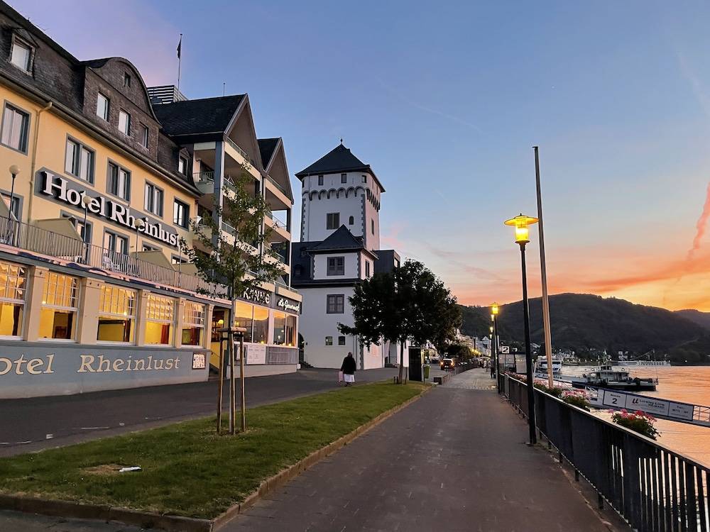 Front of property - evening/night
