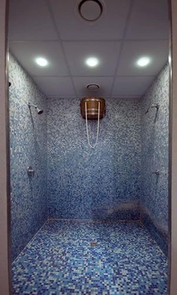 Steam room
