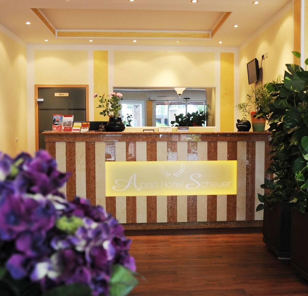Concierge desk