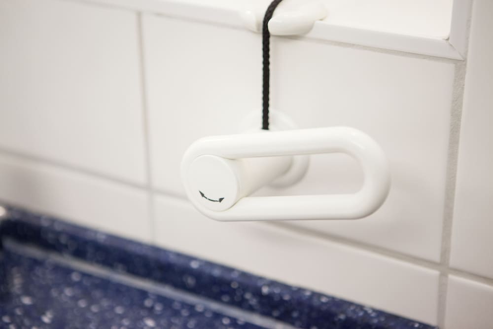 Bathroom amenities