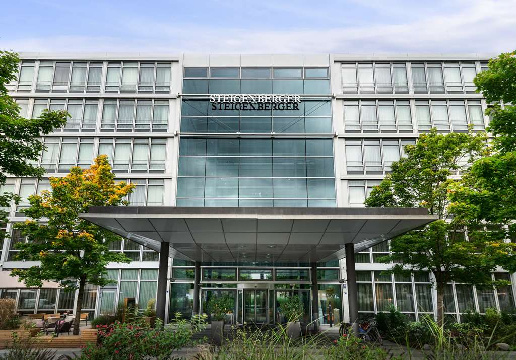 Steigenberger Hotel Muenchen/Munich, Germany - Exterior