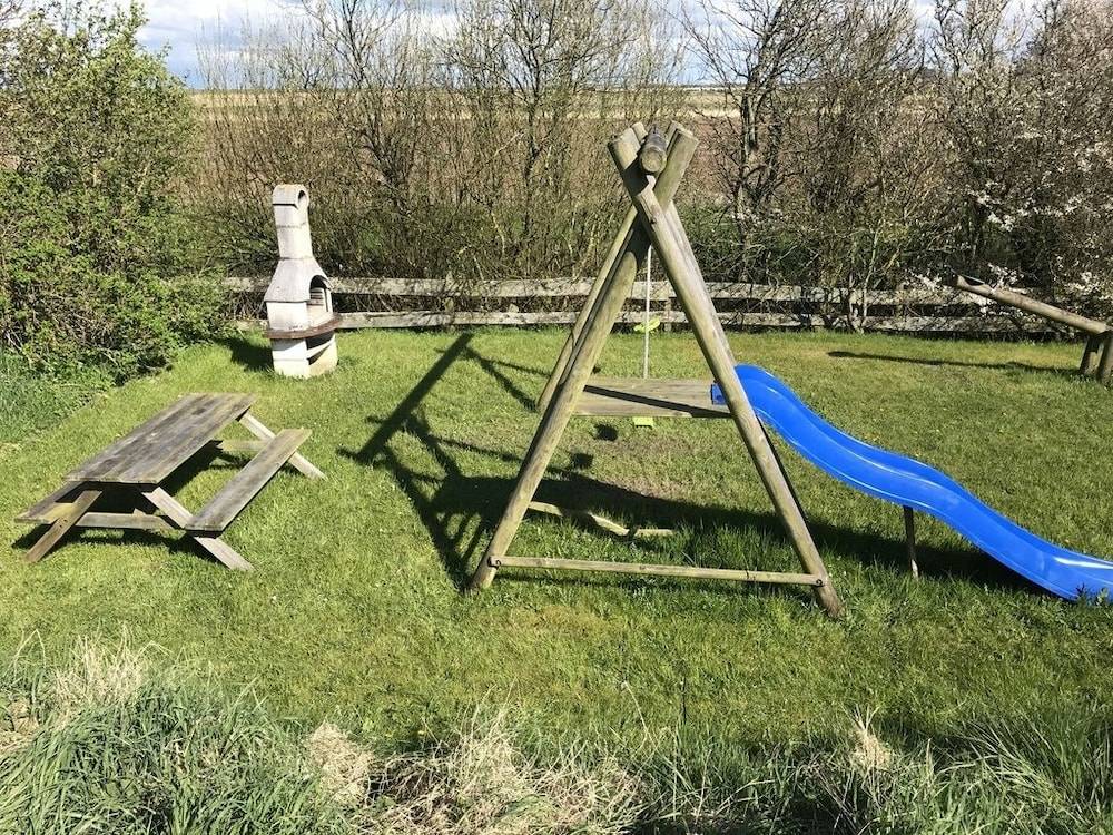 Children's play area - outdoor