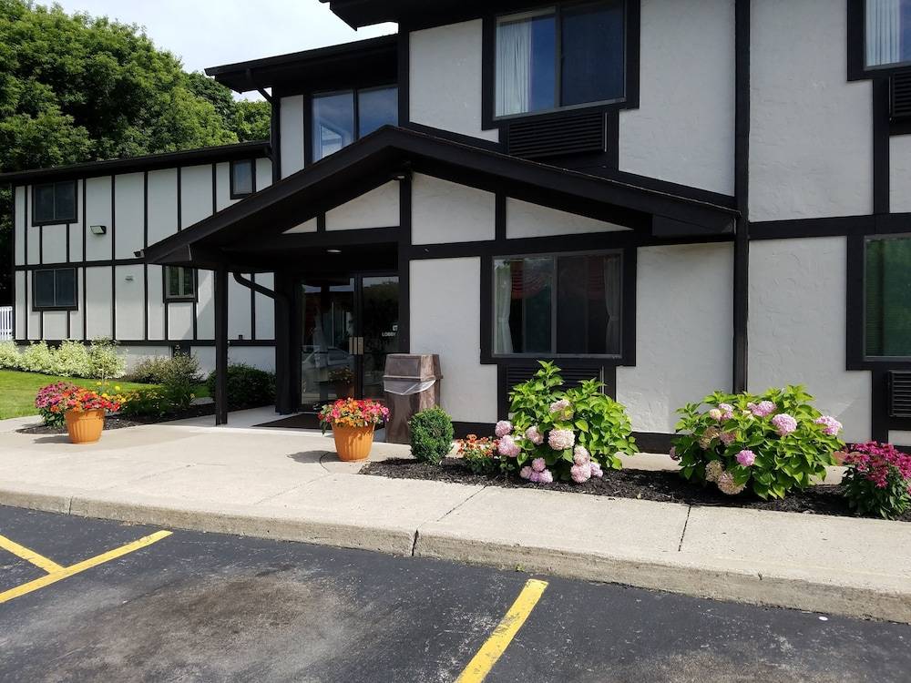 Auburn Inn - featured photo