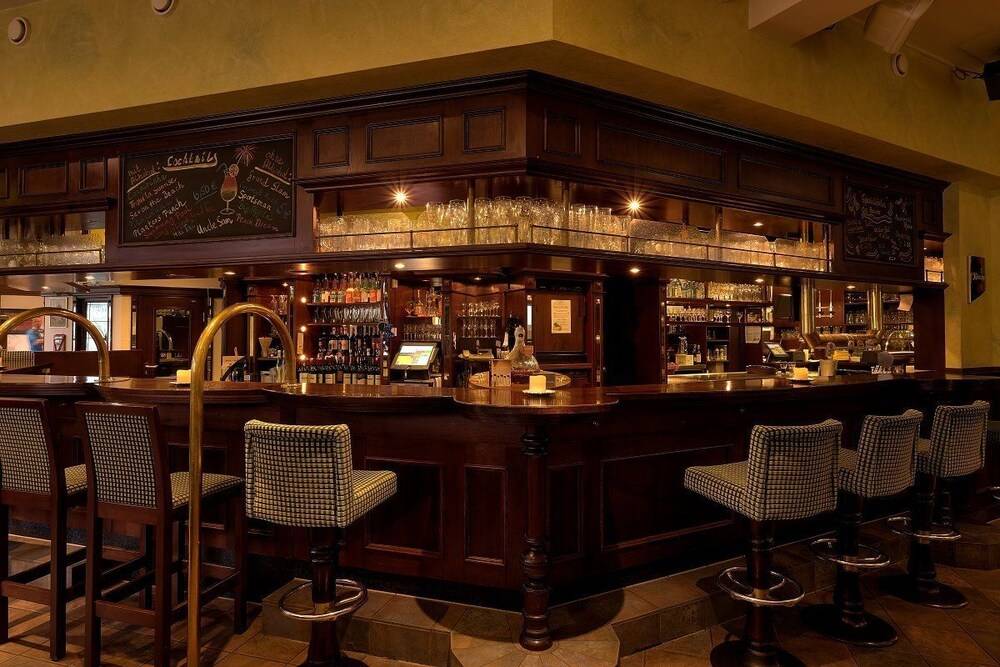 Sports Bar