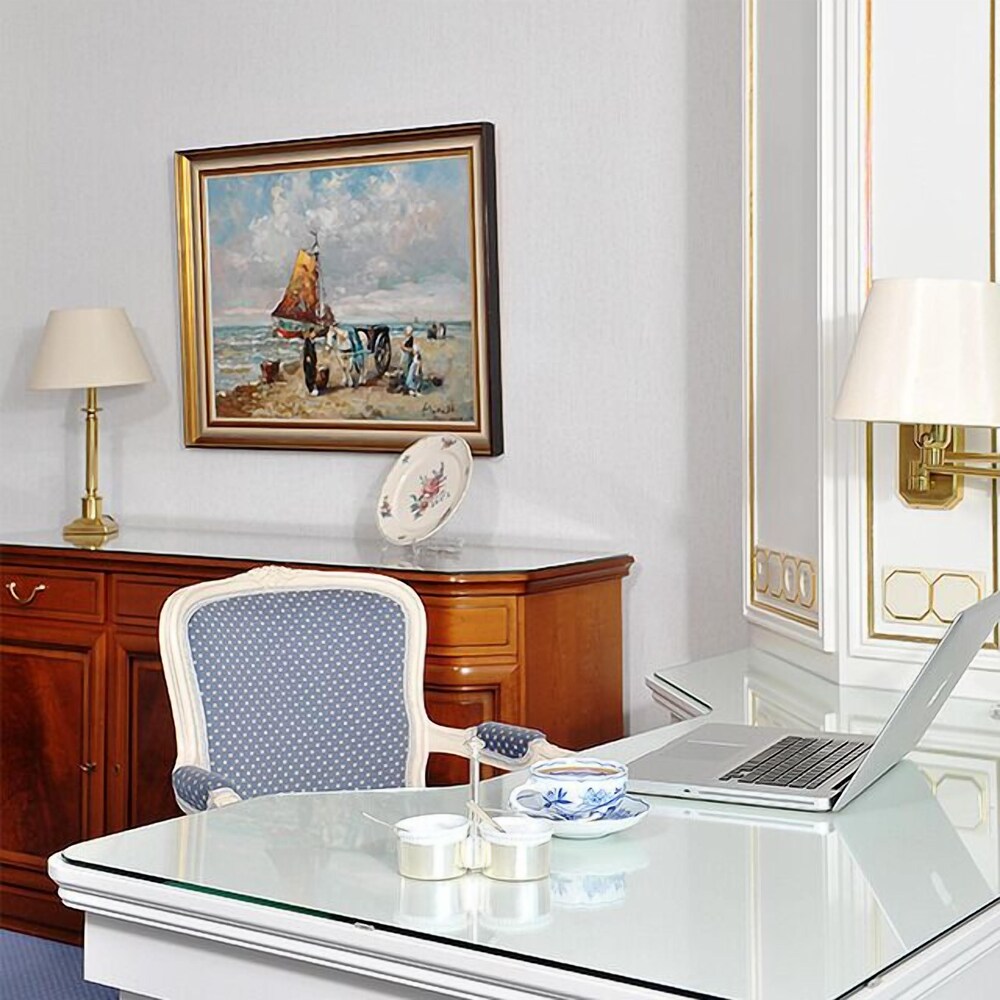 In-Room Business Center