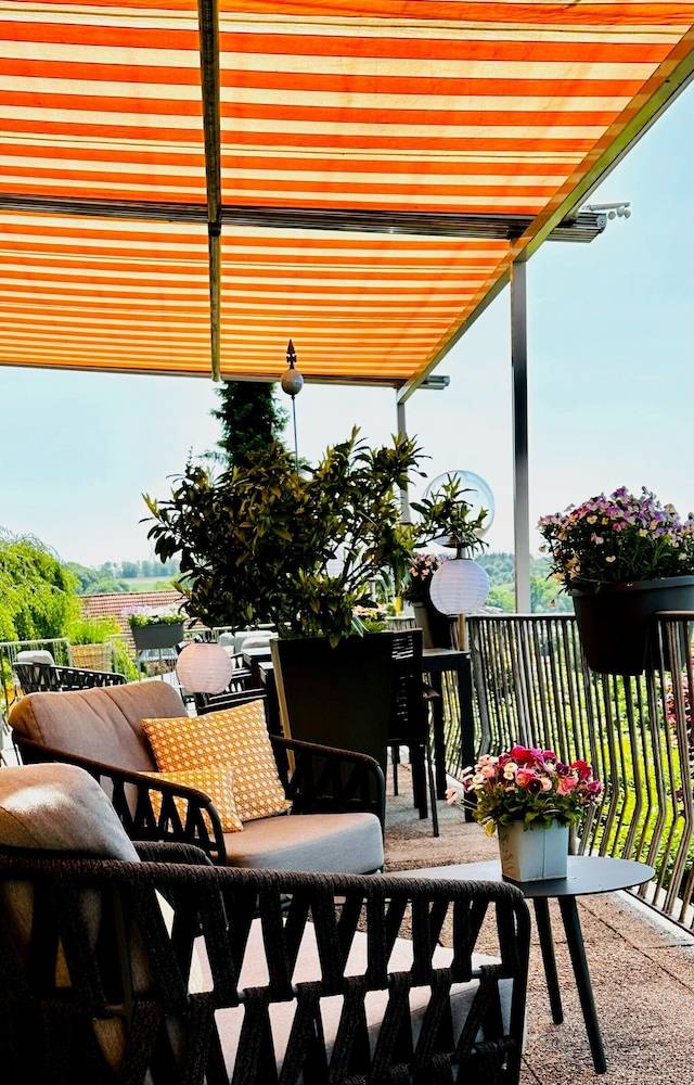 Sundeck