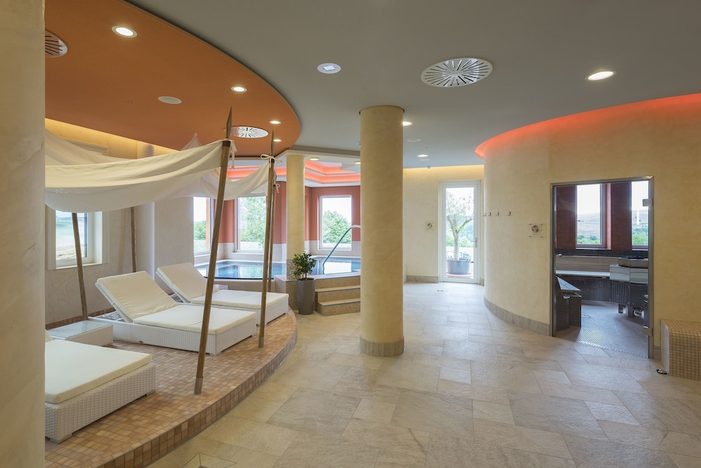 Steam Room