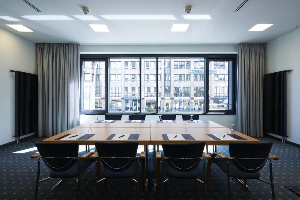 IntercityHotel Hamburg Hauptbahnhof, Germany - Meeting Room