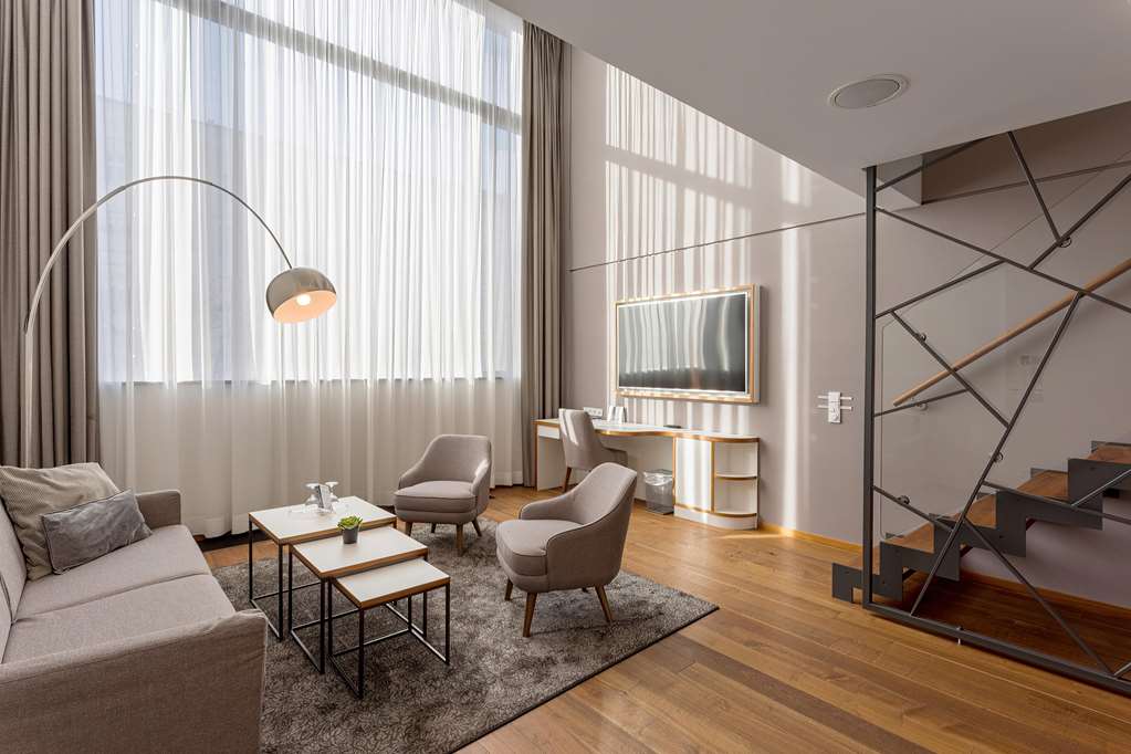 Guest room