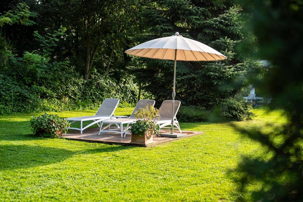 Sundeck