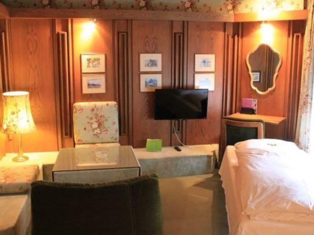 Extra beds